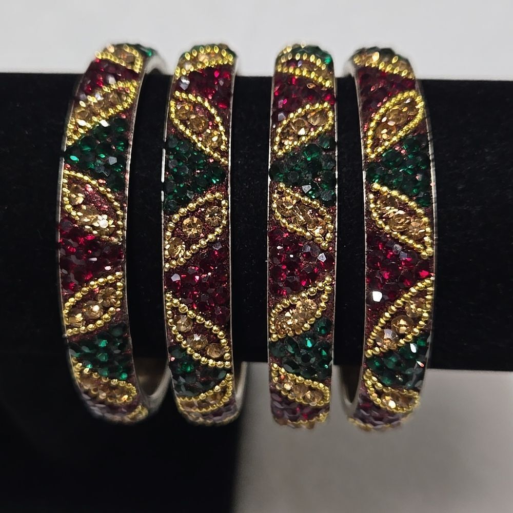 Set Of 4 Gold, Green & Red Bangles